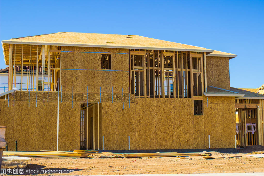 膠合板在兩層新建筑中的創(chuàng)新應(yīng)用